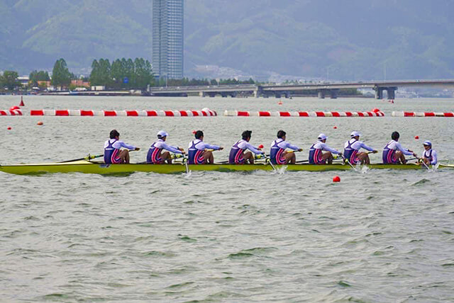 1949年に滋賀県・琵琶湖で創部した国内トップチームボート 東レ滋賀ボート部（とうれしがぼーとぶ）のサムネイル画像