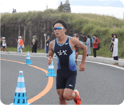 トライアスロン 成年男子 内田 弦大